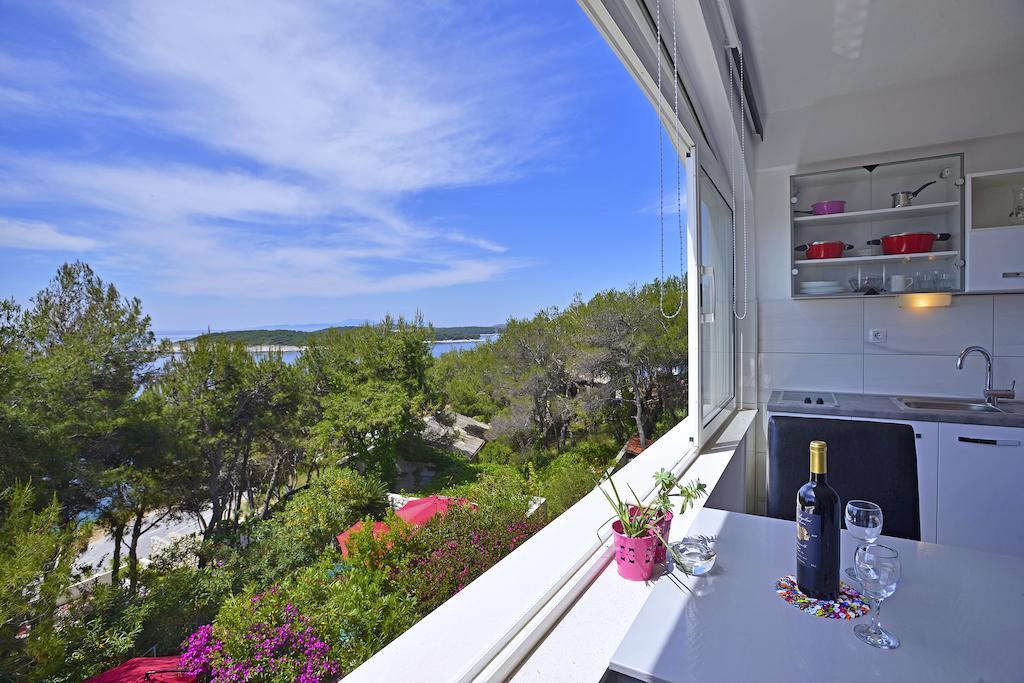Apartments Gilve Hvar Town Quarto foto