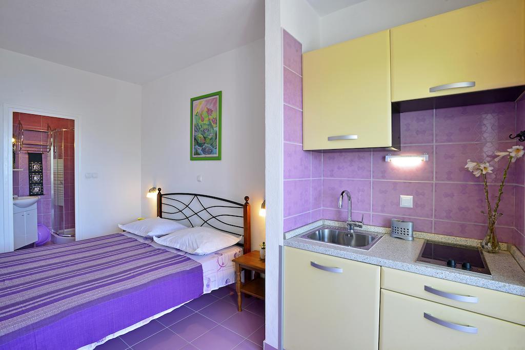Apartments Gilve Hvar Town Quarto foto