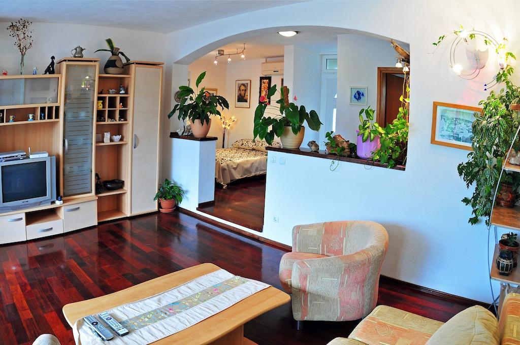Apartments Gilve Hvar Town Quarto foto