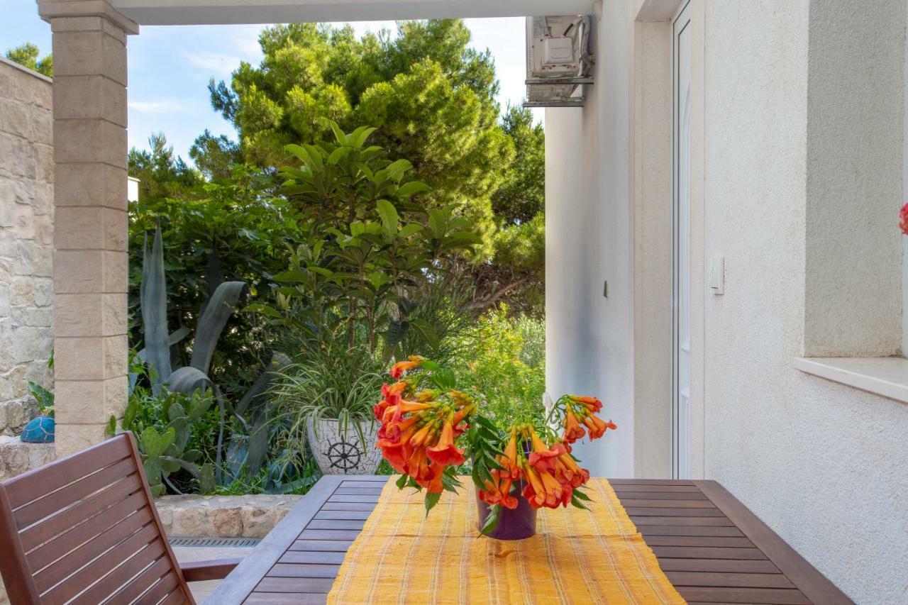 Apartments Gilve Hvar Town Exterior foto